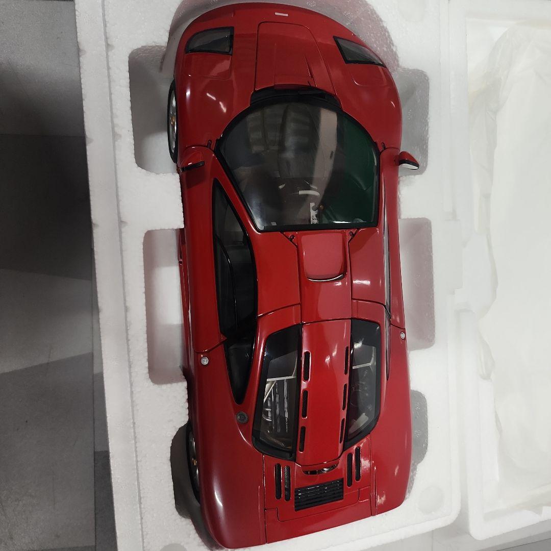 McLaren F1 1/12スケールモデル 赤