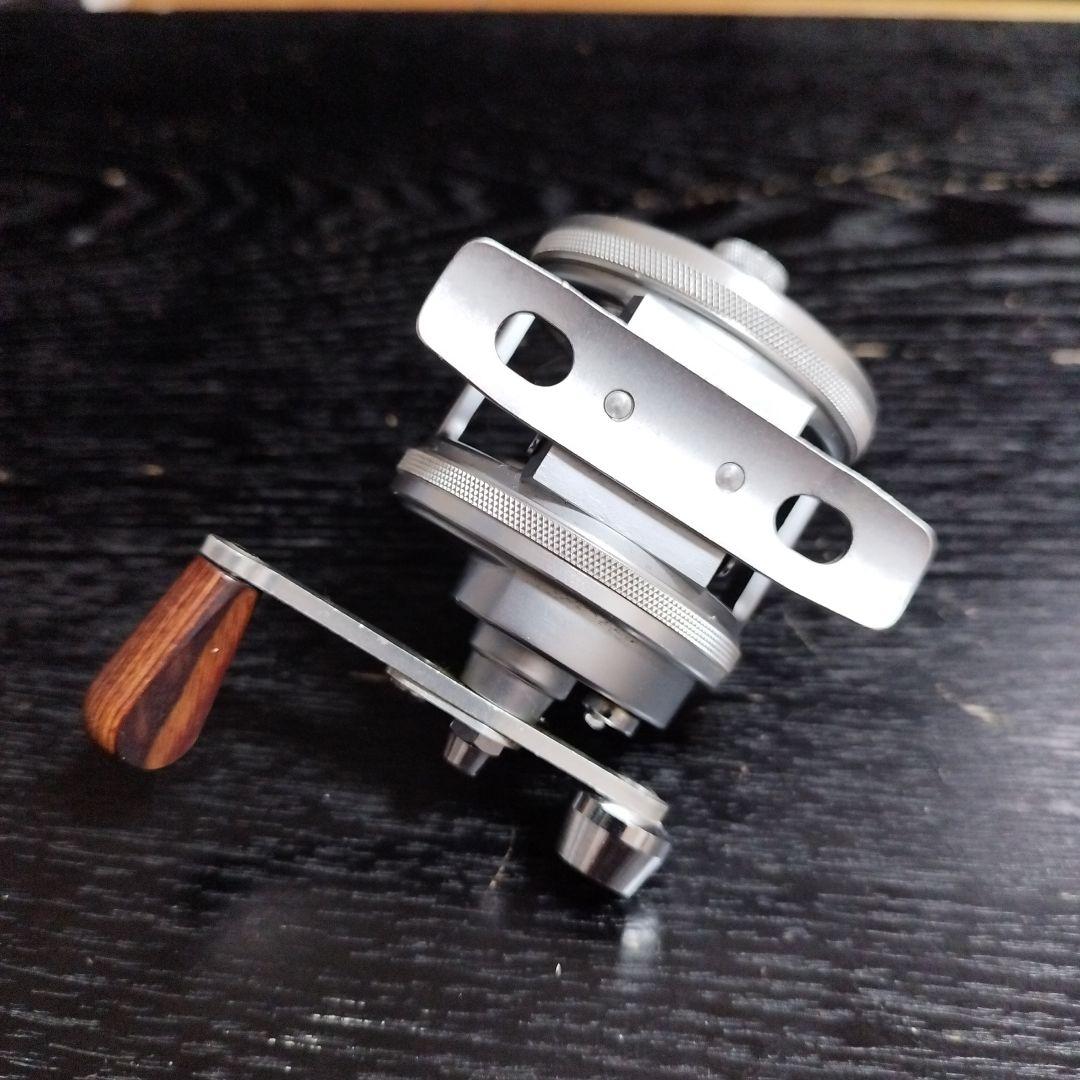 DAIWA　GS-10C シルバーリール ウッドハンドル