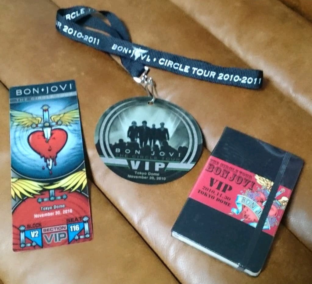新品・BON JOVI【'2010 VIP席 限定グッズ】CIRCLE TOUR