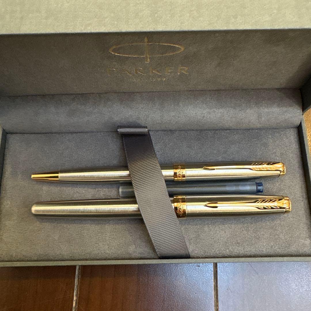 PARKER ボールペン、万年筆 2本 シルバー/ゴールド