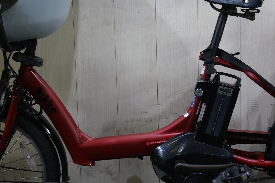 ブリヂストンBR0C49 ビッケPOLAR e 20型8.7AH 3段LED 赤