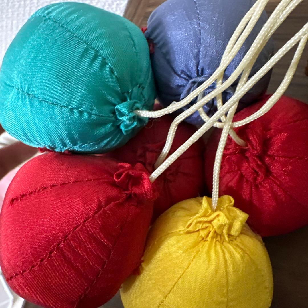 【希少・1998年・タグ付き】　TOMY　ポケモン　空とぶピカチュウ　ぬいぐるみ