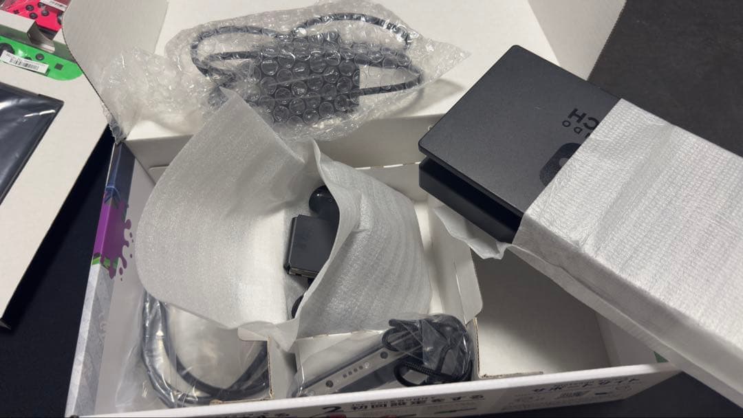 Switch本体　スプラトゥーン2