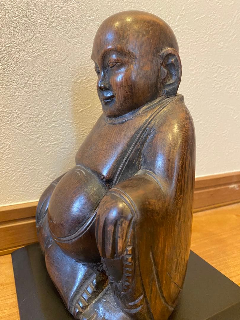 紫檀、黑檀彫刻布袋座佛像、高さ22cm重さ1799g