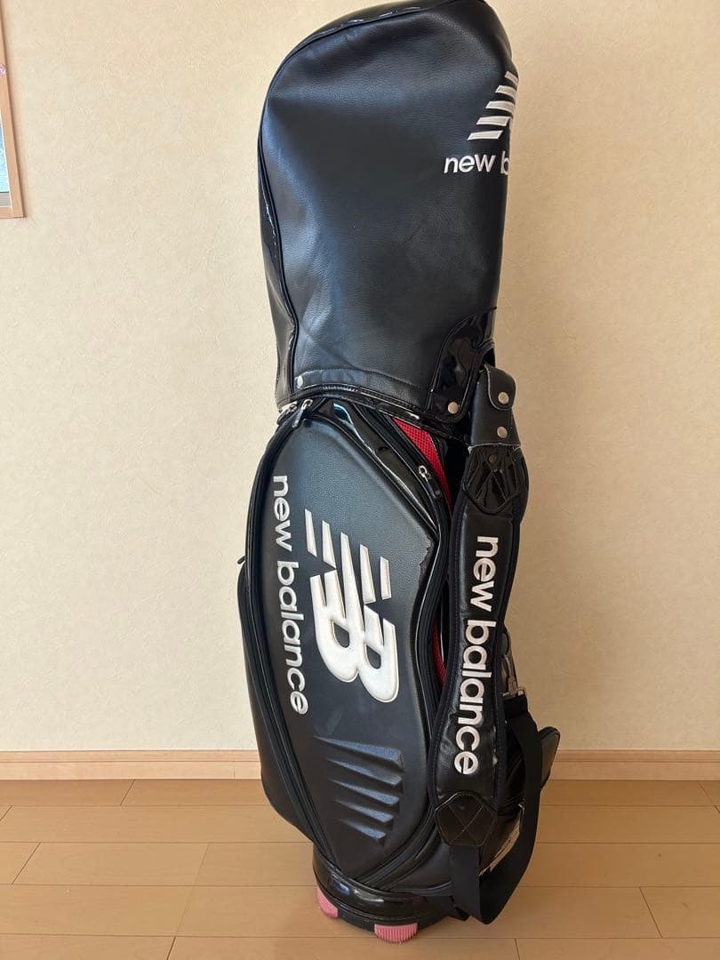 ニューバランス キャディバッグ、アイアンカバー、DR.FＷカバーセット