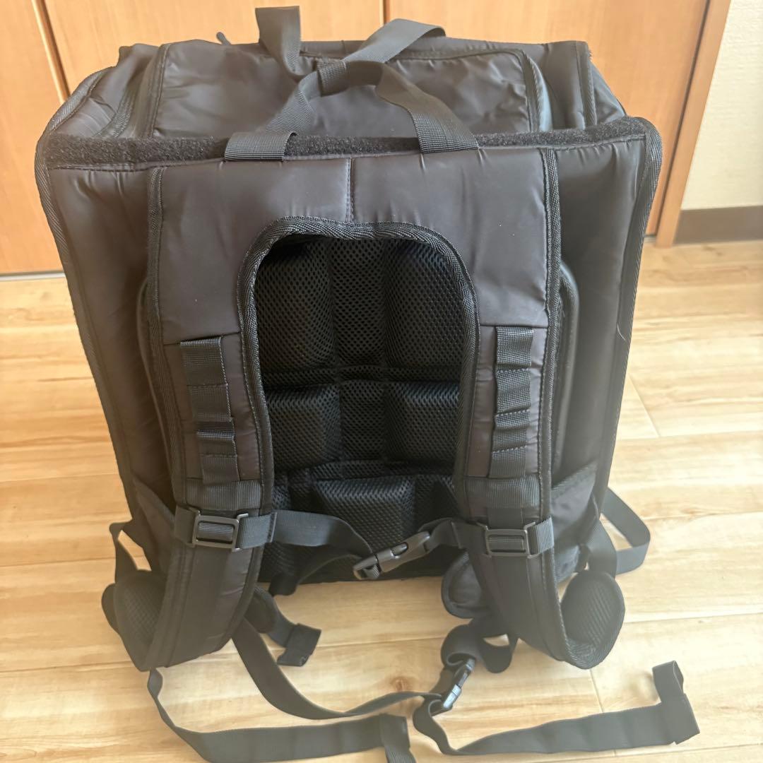 リュック キャリーケース ペット バックパック 拡張　マンダリンブラザーズ　黒