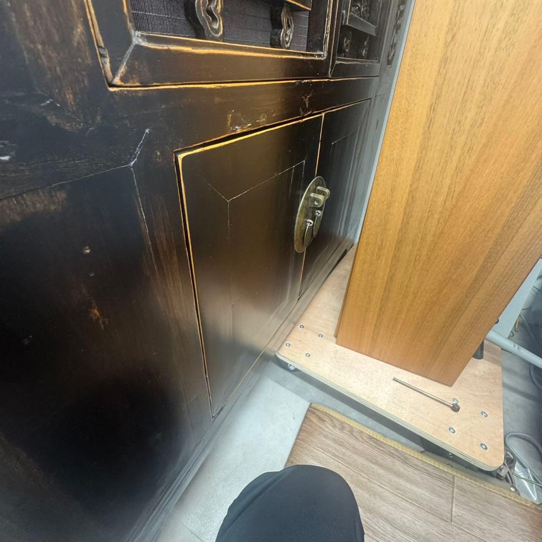 中国　香港家具　アンティークキャビネット