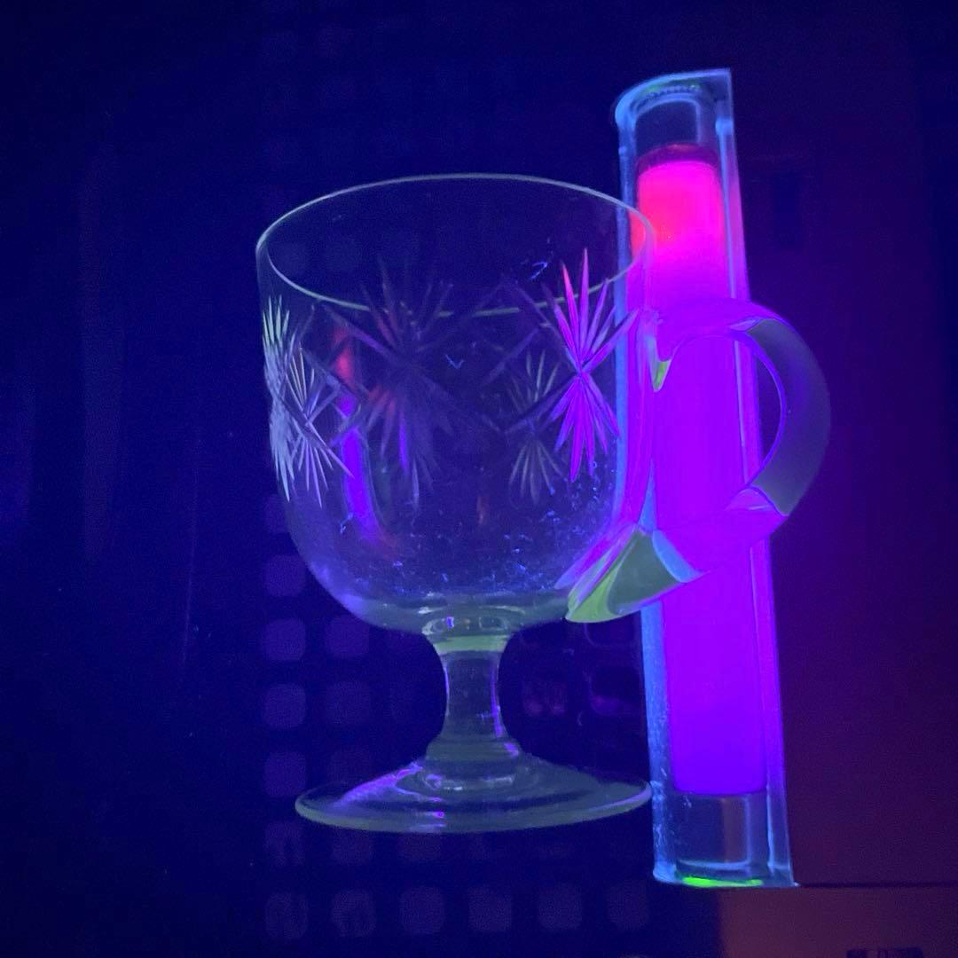 骨董　時代ガラス　ギヤマン　切子　耳付ききグラス　リキュールグラス　１客　ウラン