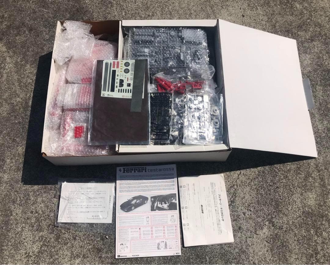 1/8 フェラーリ テスタロッサ 未組立品 ポケール POCHER