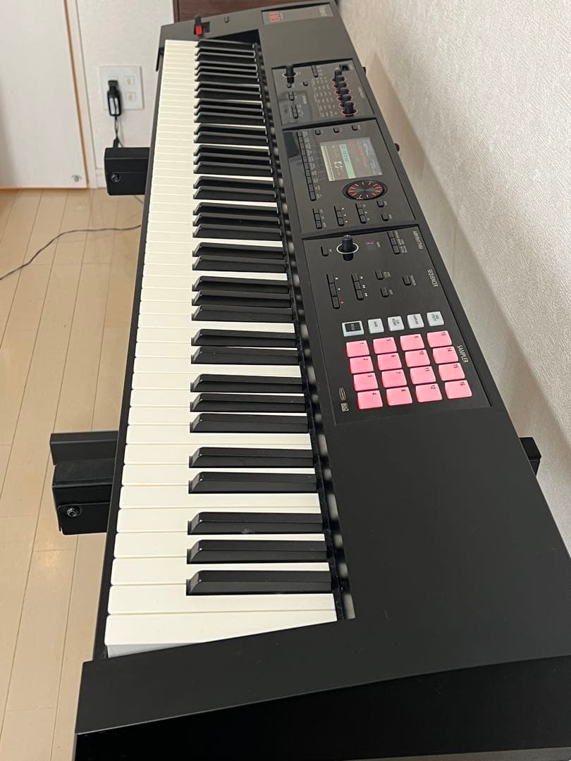 Roland FA-08 シンセサイザー 88鍵