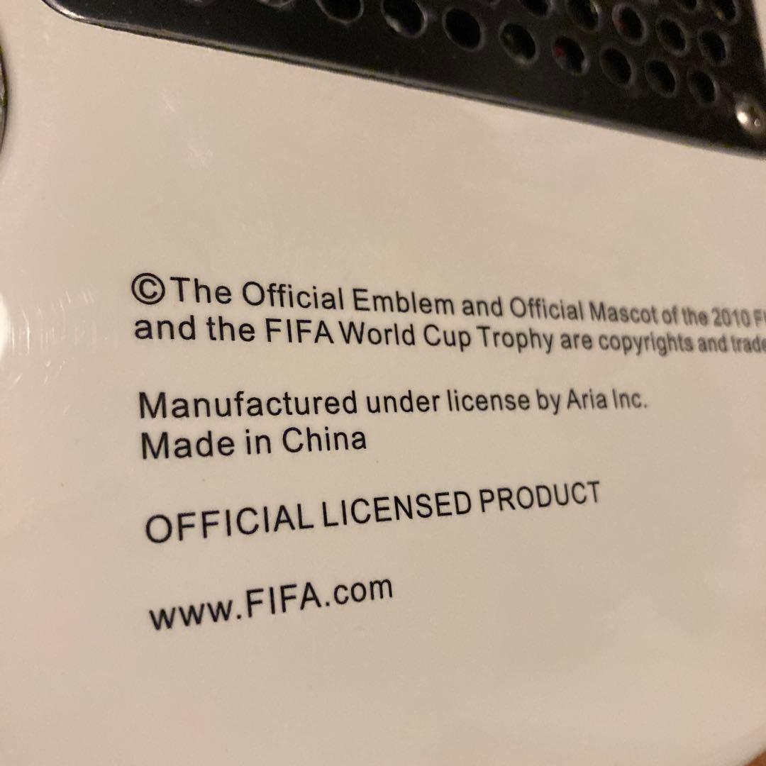 サッカーボール型エレキギター 2010 南アフリカ　ミニギター　トラベルギター