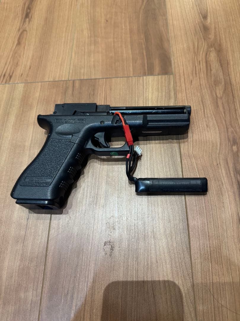 東京マルイ　グロック18c電動ハンドガン リポ化　リポバッテリー　マガジン付き