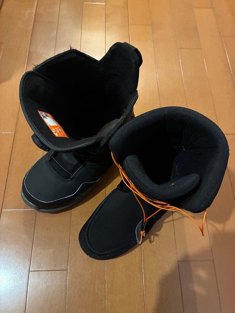 男性用スノーボードブーツ thirty two Shifty BOA