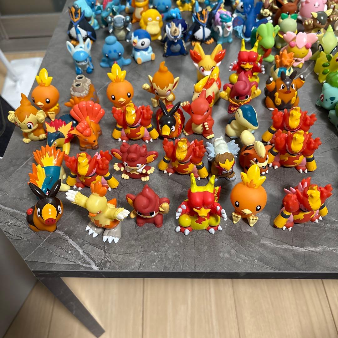 約300匹 ポケモンキッズ　指人形フィギュア　まとめ売り 断捨離 大量 ゆび人形