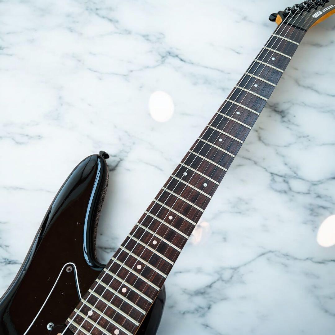 YAMAHA ヤマハ　mg エレキギター　ストラトキャスター