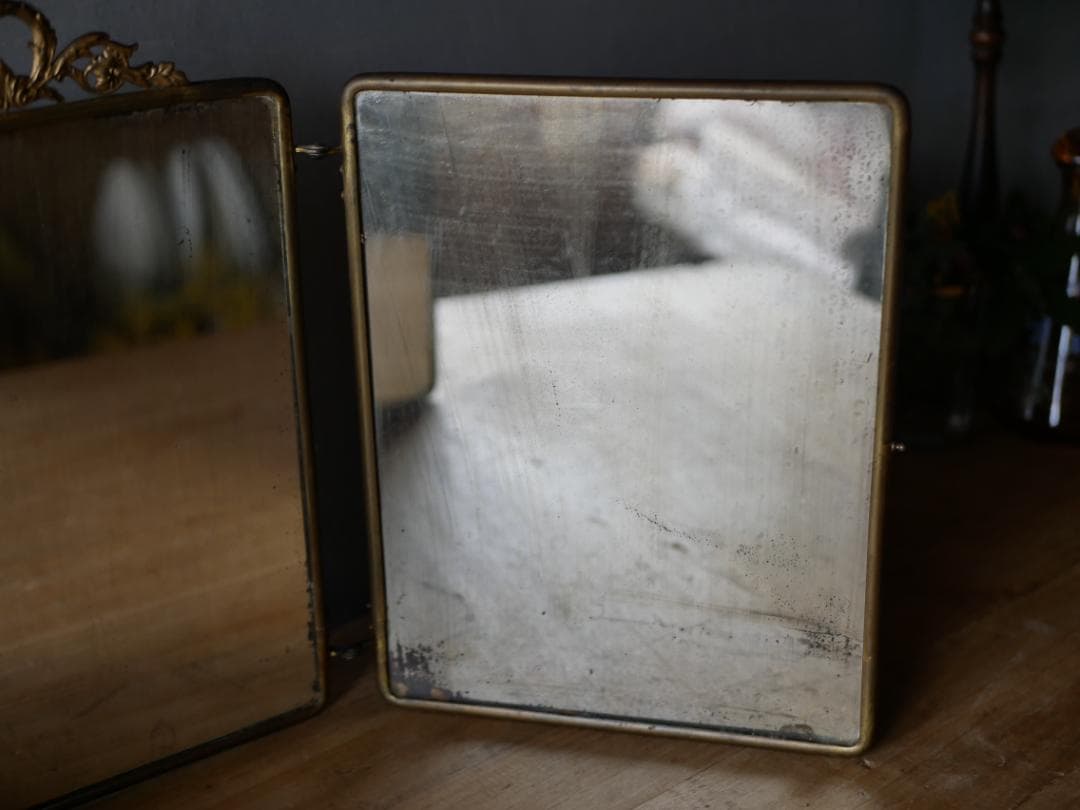 貴婦人のミラー　蛇革　三面鏡　フランスアンティーク　アンティークのある暮らし