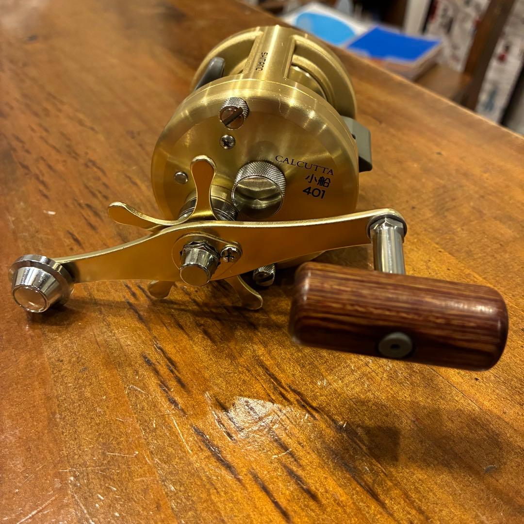 シマノ カルカッタ 小船 401 CALCUTTA