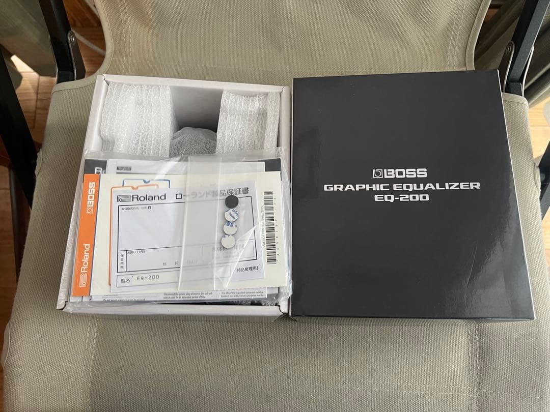 BOSS EQ-200 グラフィックイコライザー