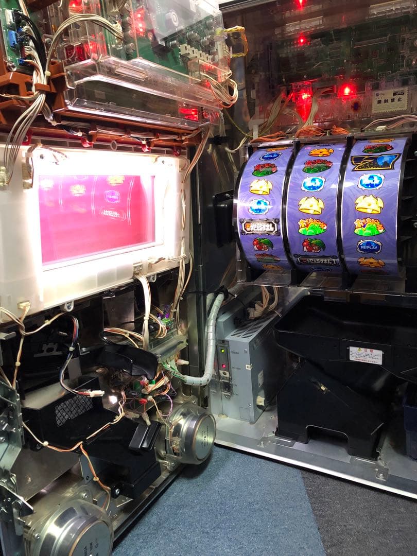 【希少台】⚠︎説明文必読⚠︎ パチスロ　笑うせぇるすまん２　実機+付属品(送料込)