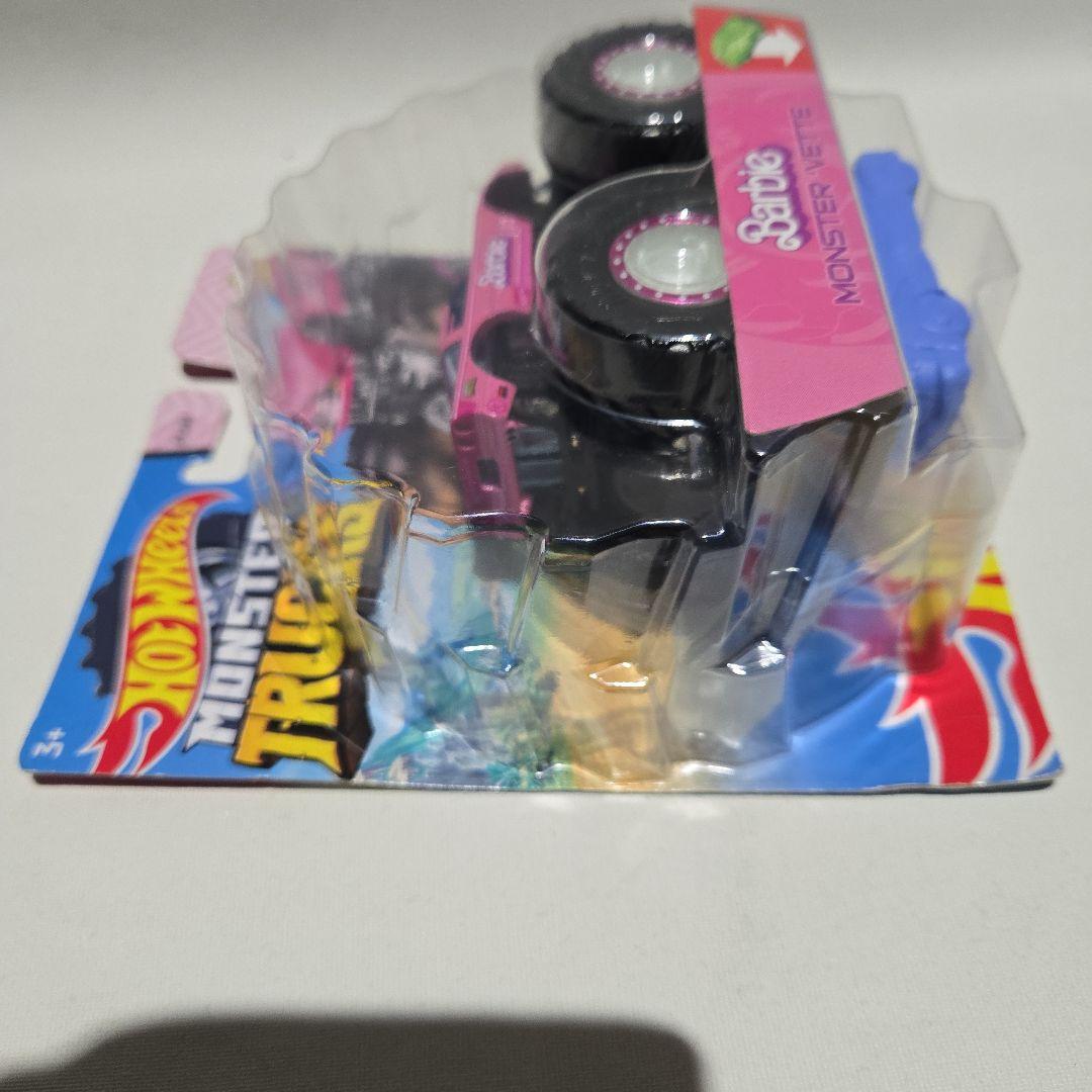 ホットウィール モンスタートラック バービー コルベット トレジャーハント