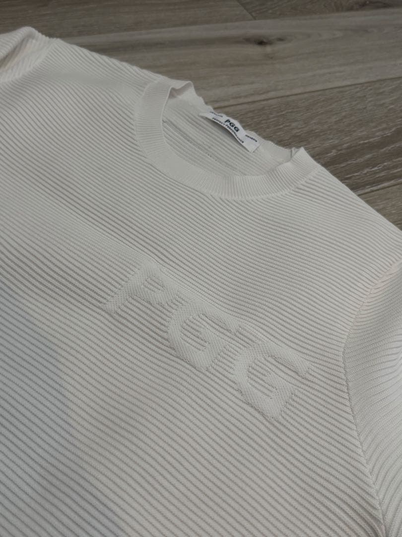 PGGパーリーゲイツ凹凸ロゴいりセーター