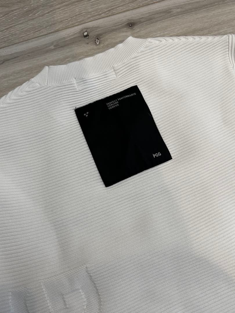 PGGパーリーゲイツ凹凸ロゴいりセーター