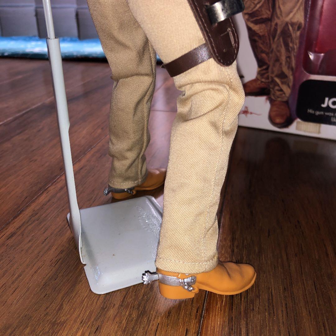 トイズマッコイ　スティーブマックイーン　拳銃無宿　フィギュア