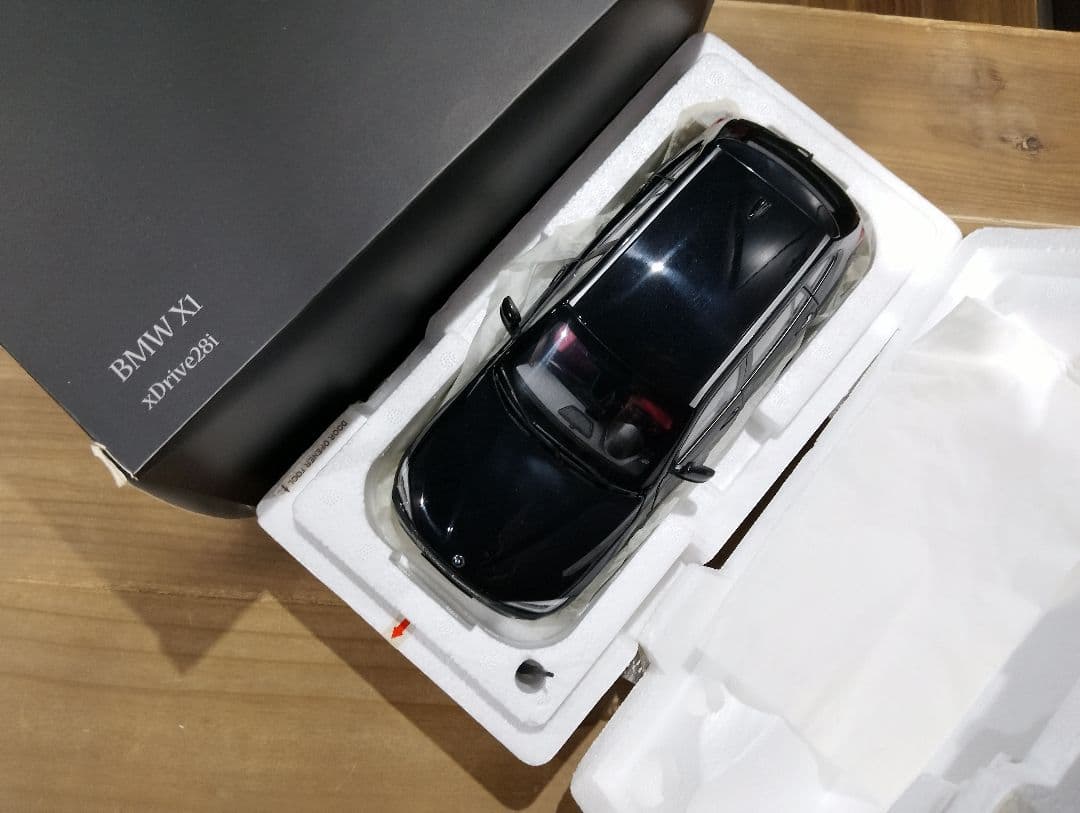 1/18 京商　 X1 xDrive28i ミニカー　サファイアブラック