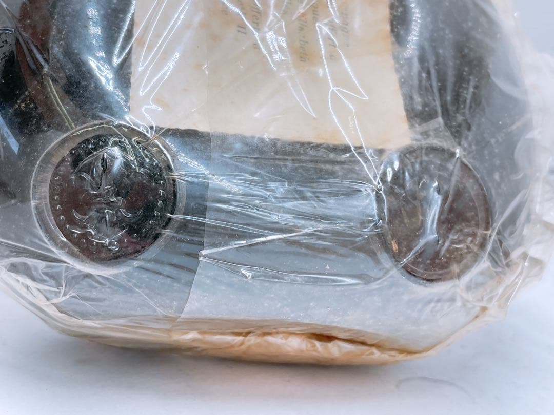 J*C様 【未開栓・古酒】レミーマルタンルイ13世 REMY MARTIN LO