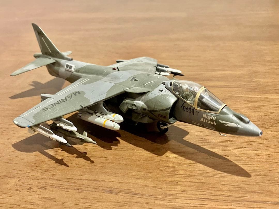 AV-8B ハリアー 1/72モデル　２機セット