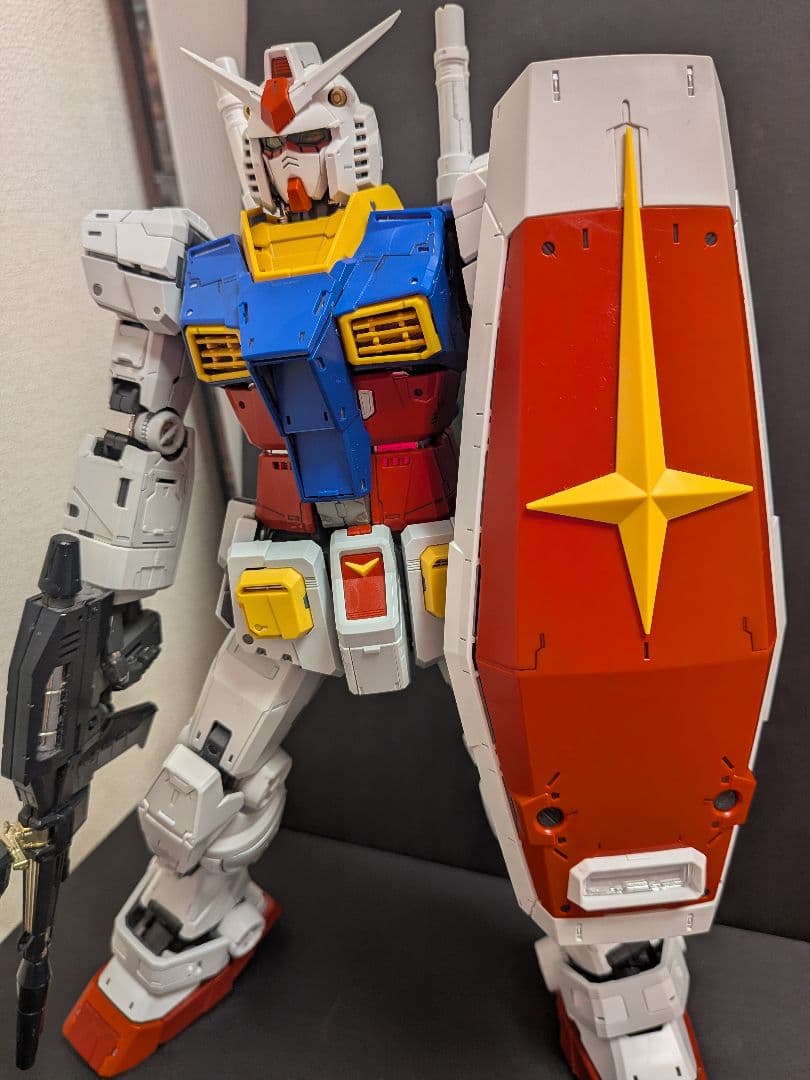ト*イ様 PG UNLEASHED 1/60 RX-78-2ガンダム ほぼ素組完