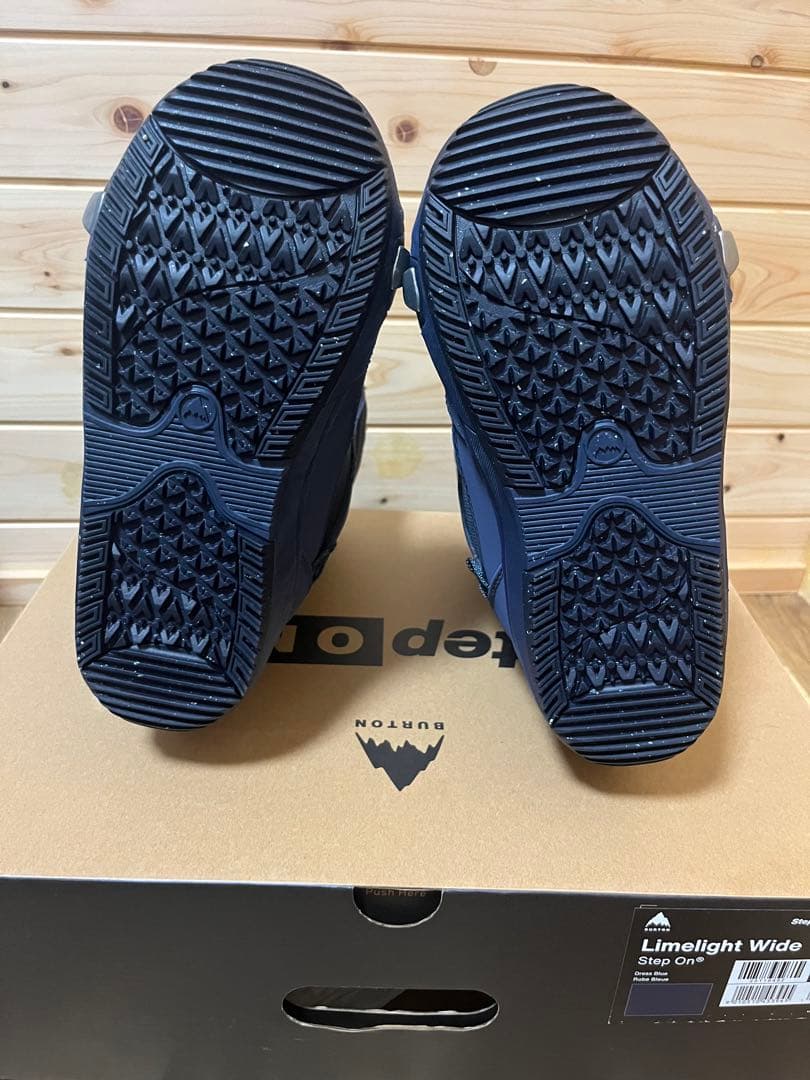 値下げ 美品Burton Limelight wide 24cm step on