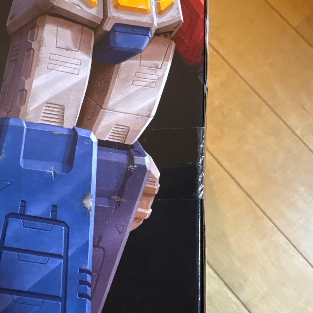 新品 オプティマスプライム トランスフォーマー スタジオシリーズ コンボイ