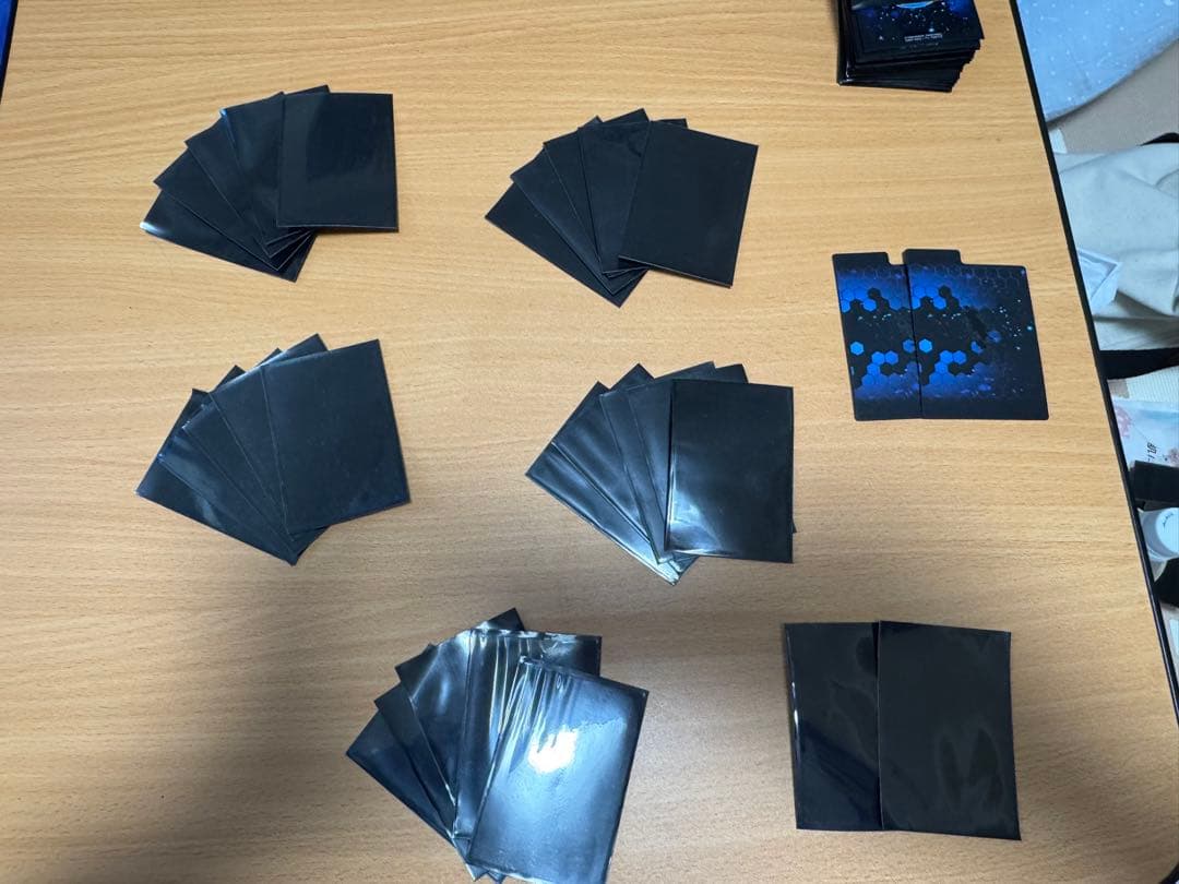 遊戯王 wcqスリーブ おまけカード付き