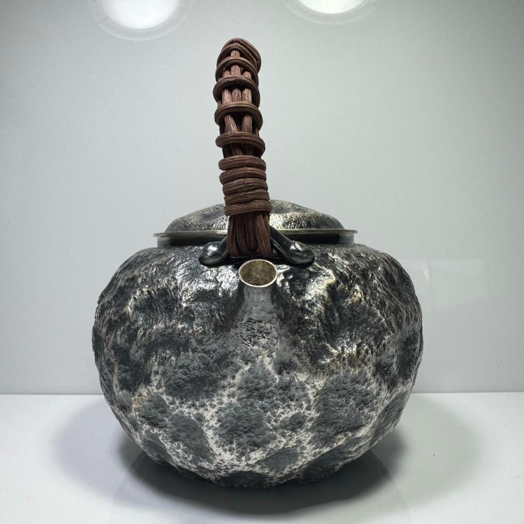 純銀製 一晃斎造 藏拙 貴石摘 藤手 湯沸 古美術品 銀瓶 純銀保証