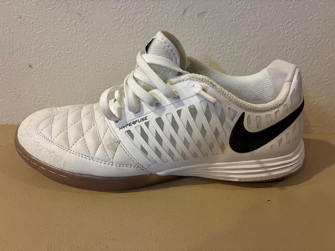 【日本未発売】Nike lunargato ナイキ ルナガト 25.5