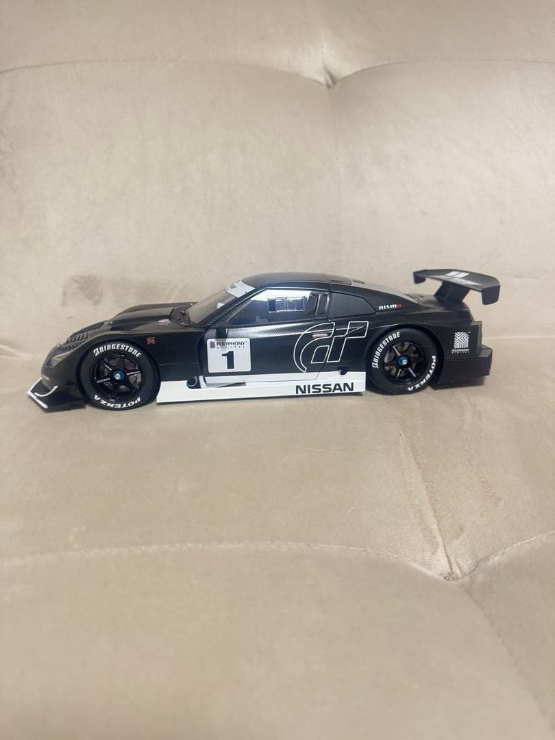 オートアート 1/18 日産GT-R ニスモGT500 グランツーリスモ