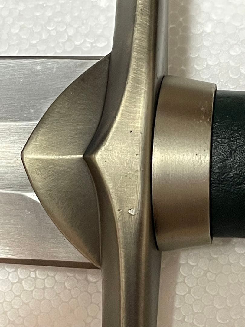 超希少 ユナイテッド・カトラリー社製 ロード・オブ・ザ・リング 剣と鞘 レプリカ