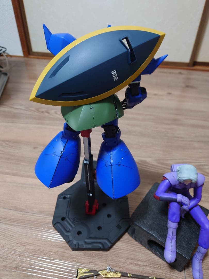 1/100アナベル、ガドー専用ゲルググプラモデル塗装済完成品