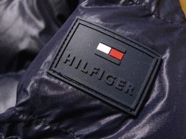 【大きい】XL日本サイズ位新品トミーヒルフィガーUSA限定ダウンジャケット同機能