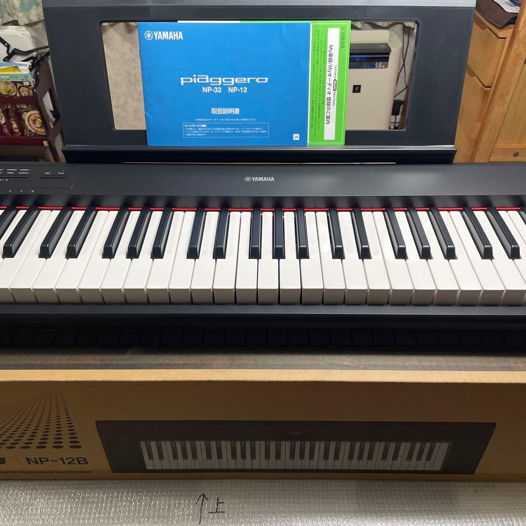 ヤマハ YAMAHA 電子キーボード piaggero ブラック NP-12B