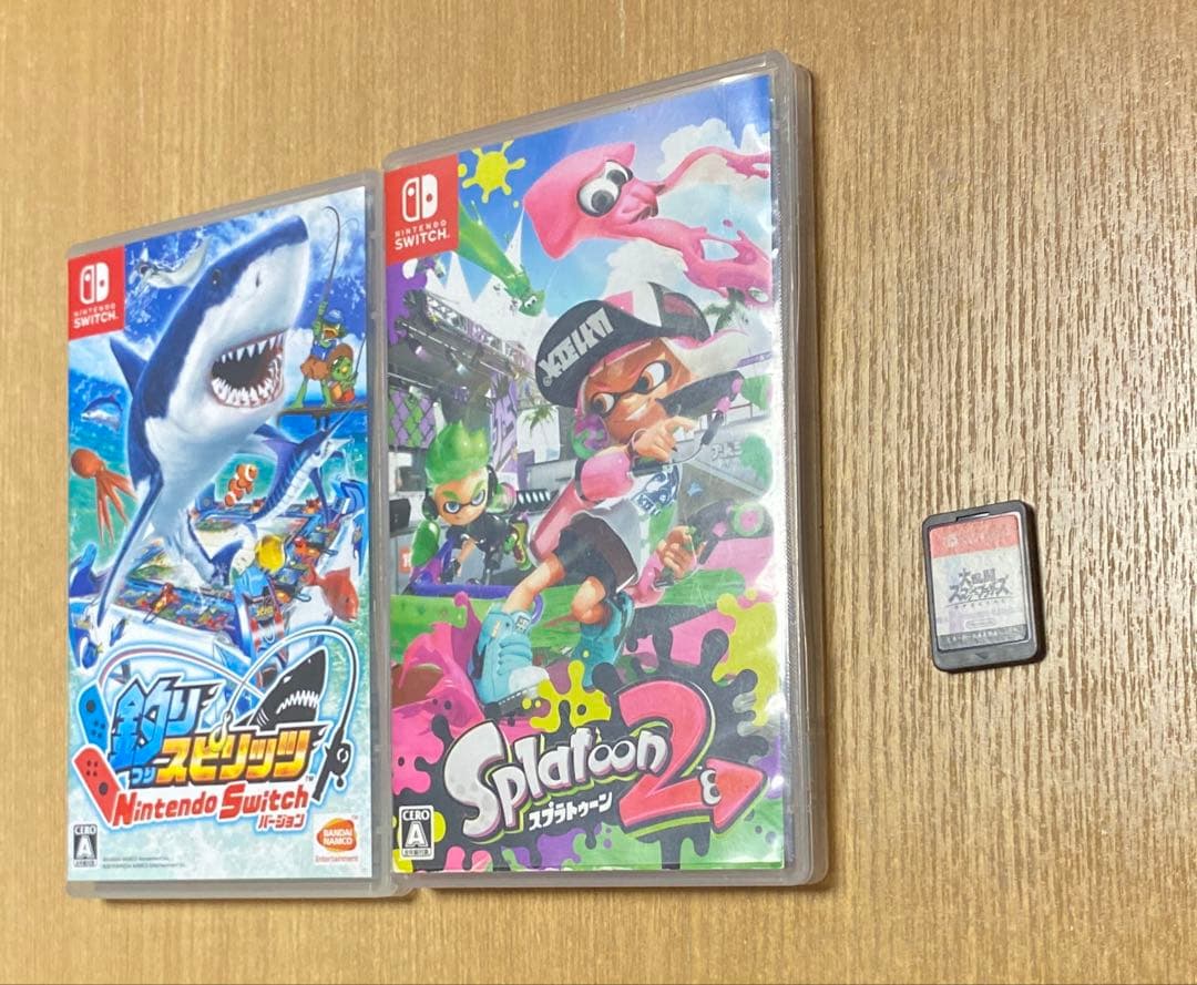 ニンテンドーSwitch +カセット3つ +キーボード＋コントローラー