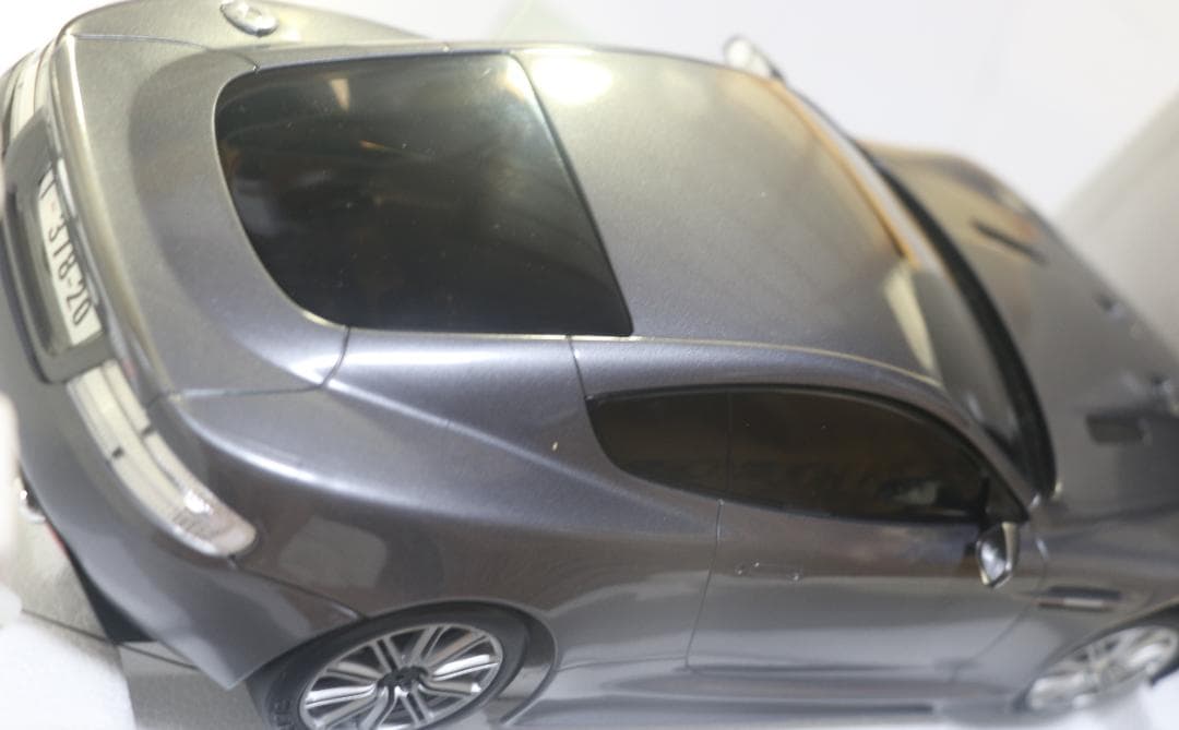 貴重ニッコー　００７／カジノ・ロワイヤル　アストンマーチンＤＢＳ　ラジコンカー