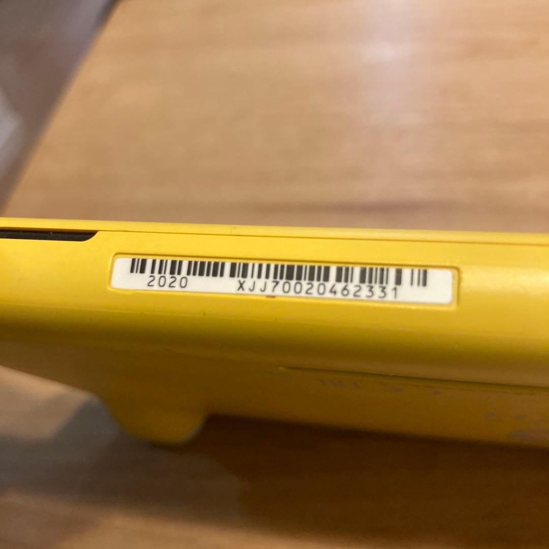 スイッチライト　イエロー　ジャンク品