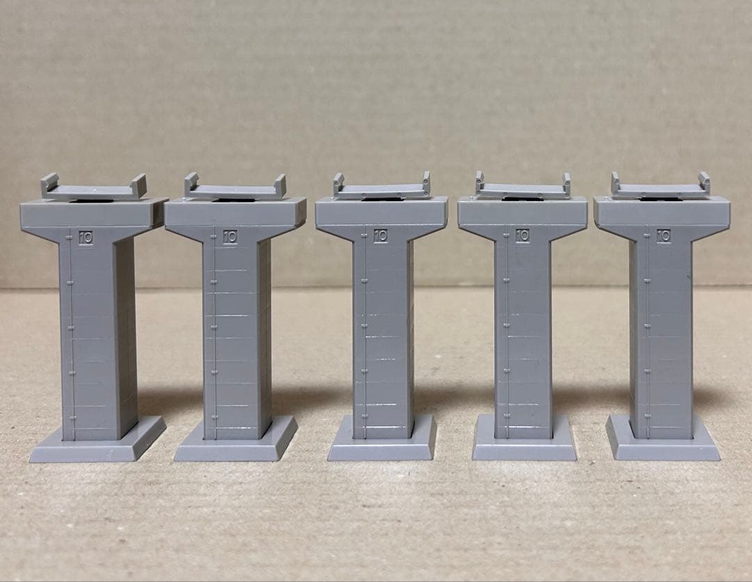 鉄道模型　Nゲージ 車庫　レール　レールエンド　橋脚　配線　詰合せセット