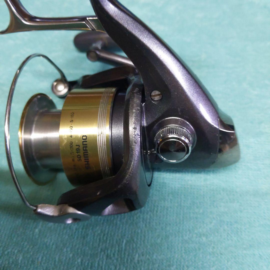 シマノ　デスピナ3000と4000 ラリッサスプール付き