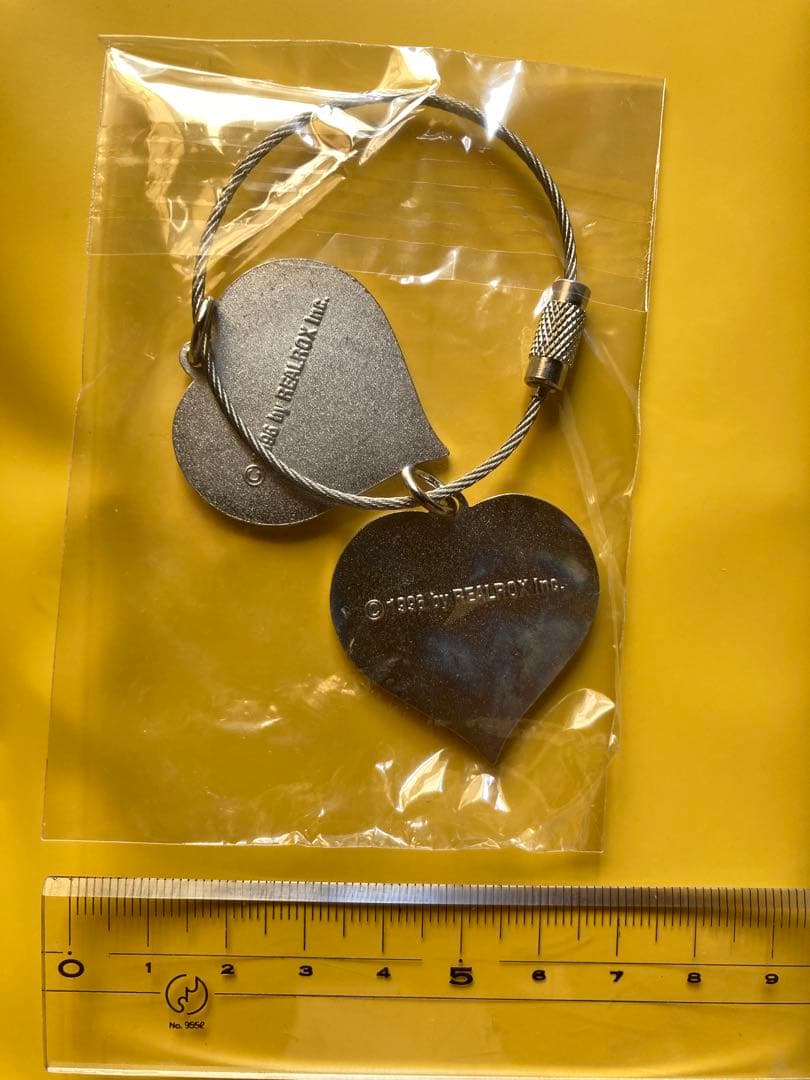 今だけ特価！！超激レア！！入手困難　年代物　岡村靖幸　キーホルダー　グッズ