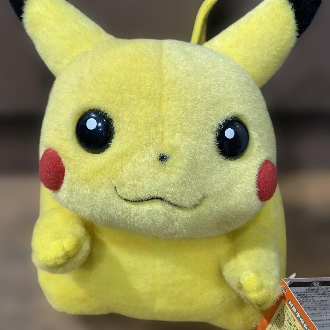 ぷ*ー様 TOMY　初代 初期　おしゃべりピカチュウ ぬいぐるみPokemon