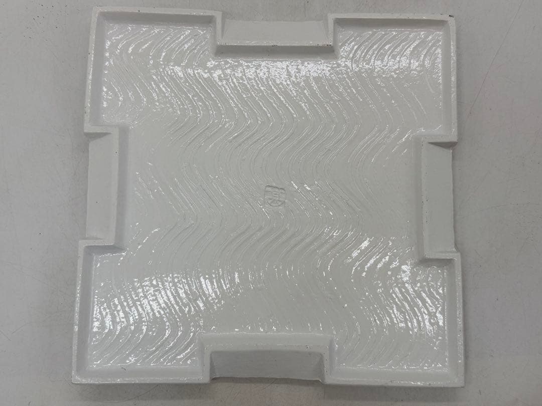 坂田甚内作　白釉金彩角皿　送料込み250606