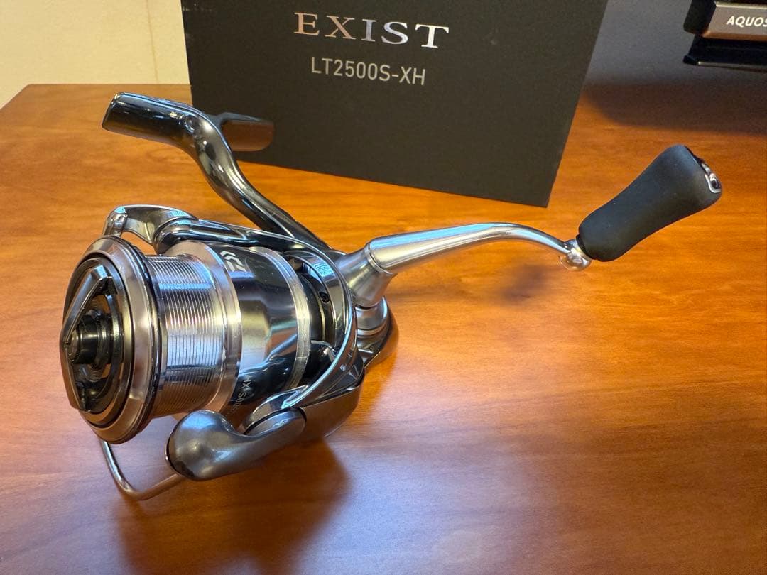 美品 良好 22イグジスト LT2500S-XH ダイワ EXIST